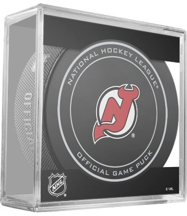 NHL Offical Game Puck in Cube