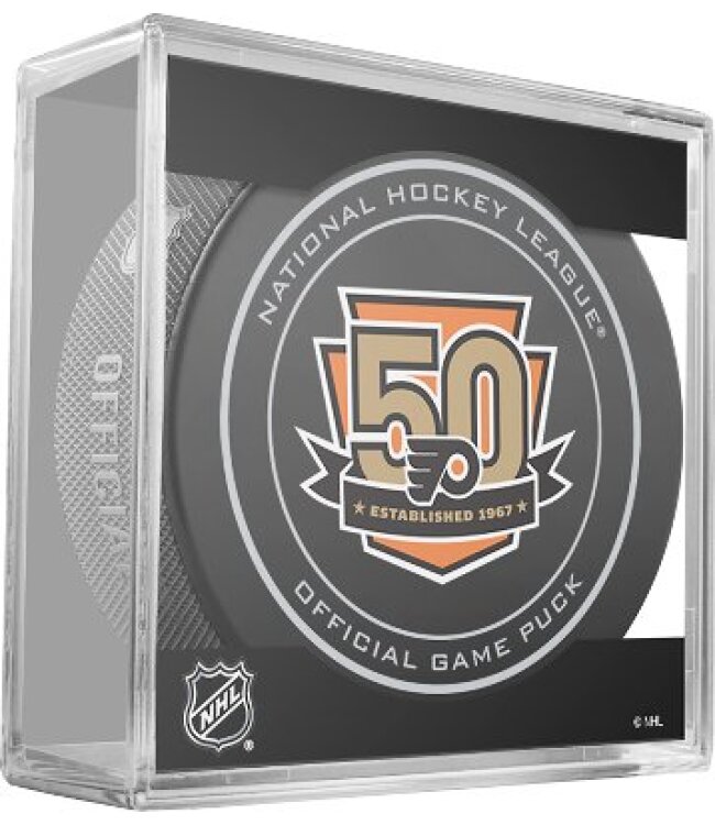 NHL Offical Game Puck in Cube